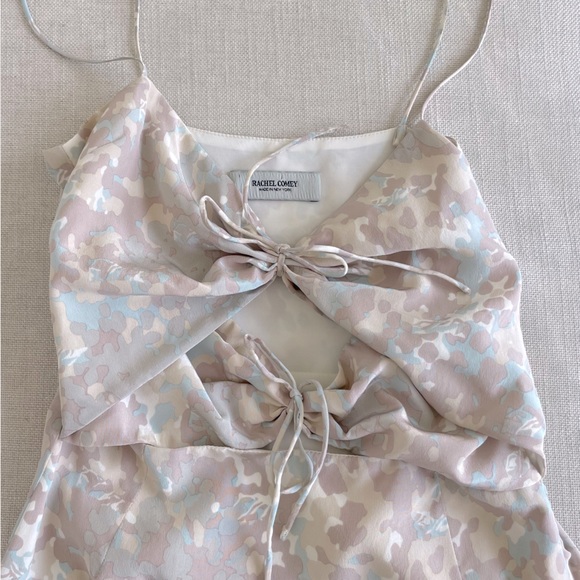 Rachel Comey Dresses & Skirts - Rachel Comey Mini Chernist Dress Beige Silk Size 0